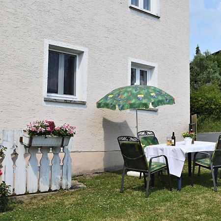 Holiday Home With Garden Near The Forest Arnschwang ภายนอก รูปภาพ