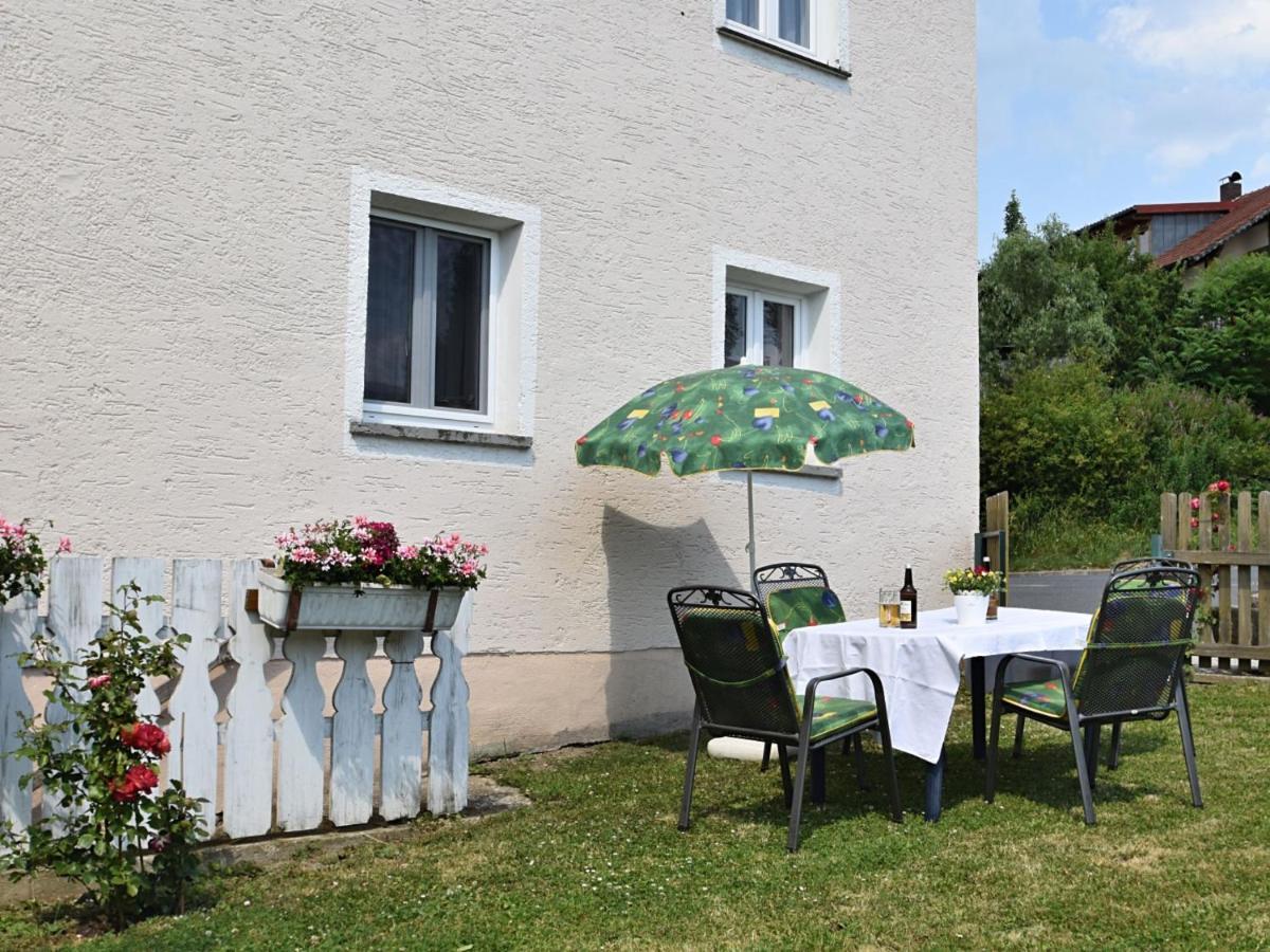 Holiday Home With Garden Near The Forest Arnschwang ภายนอก รูปภาพ