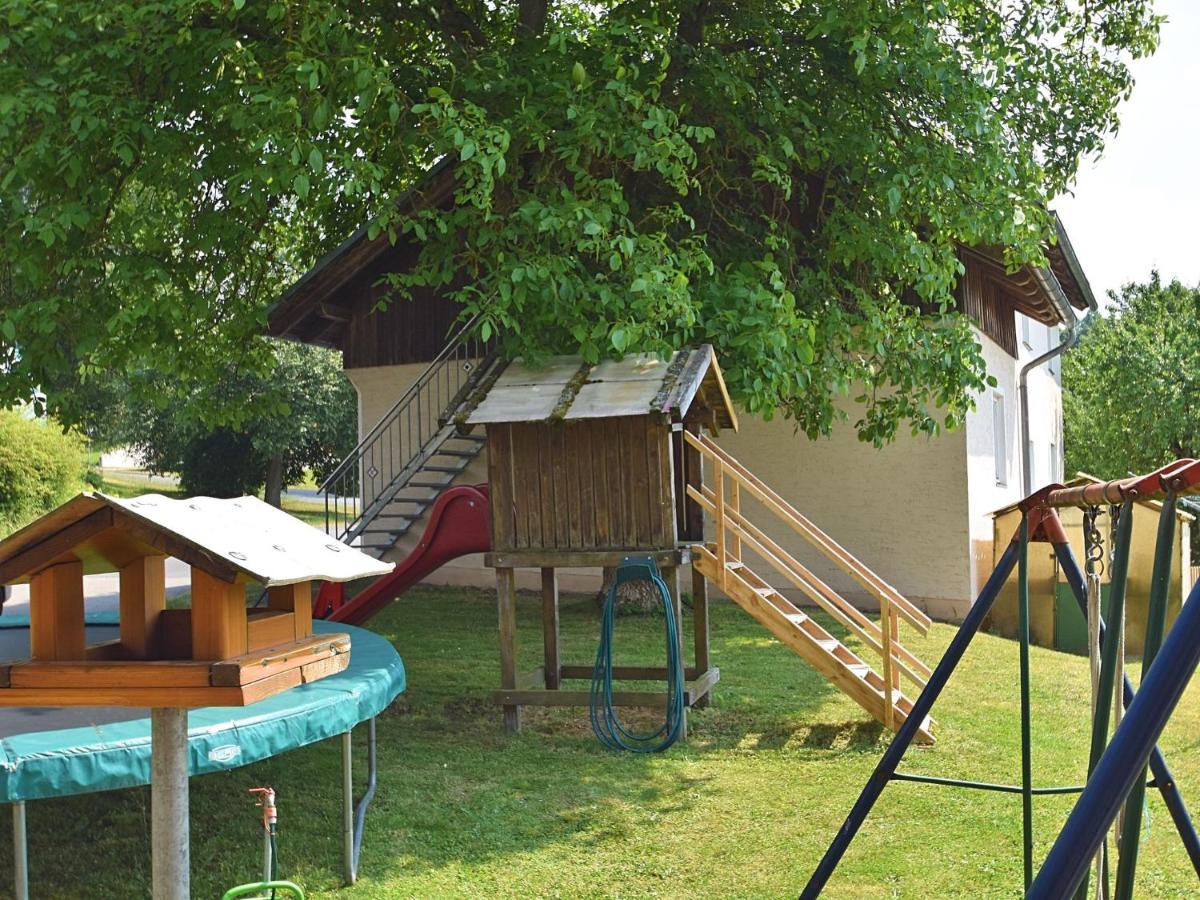 Holiday Home With Garden Near The Forest Arnschwang ภายนอก รูปภาพ